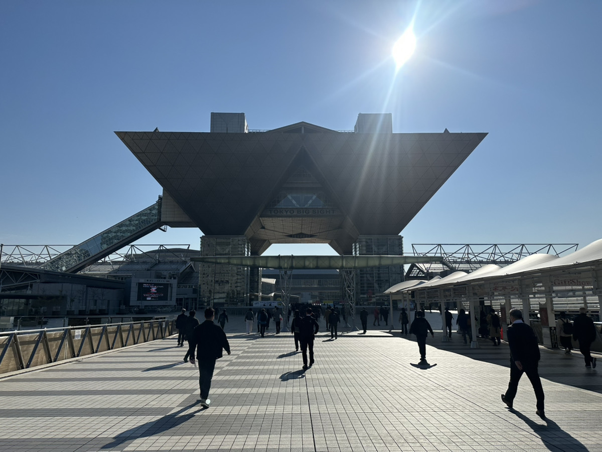 展示会での製品展示
